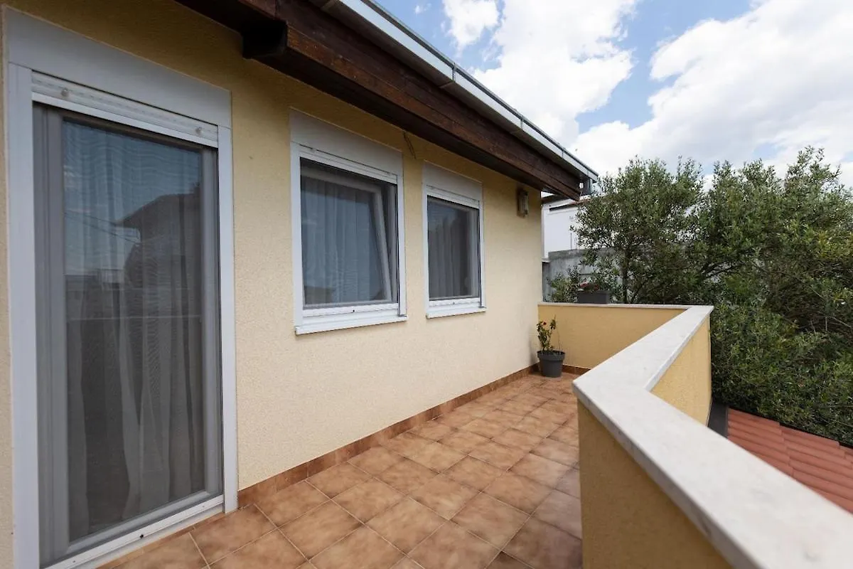 Smile Apartment Kastela Croatia